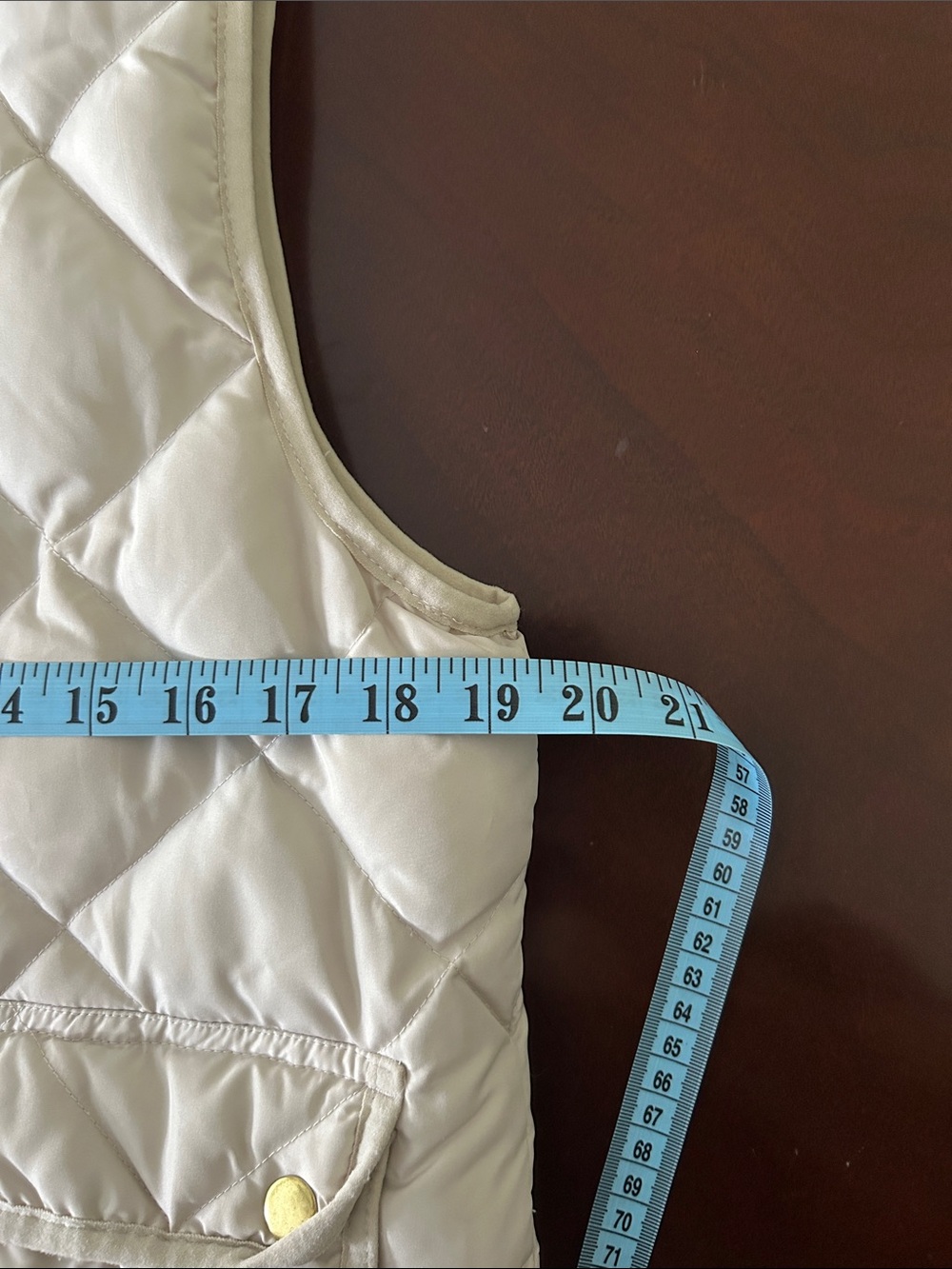Woolrich ivory quilted outdoor down puffer vest sz M - Picture 9 of 10
